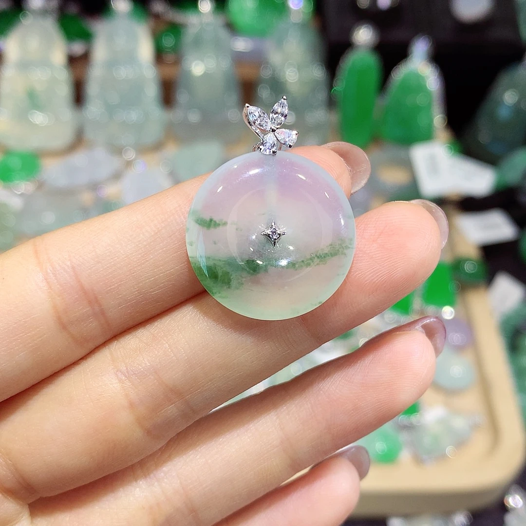 颈饰18K金镶嵌翡翠扣子