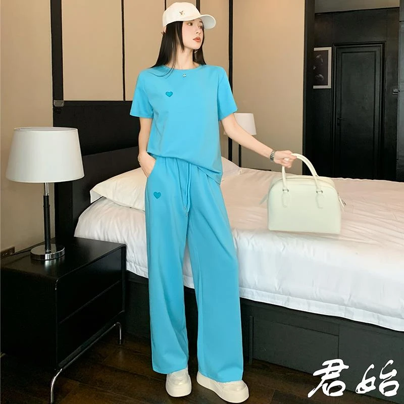 夏季女网红炸街高级感宽松薄款时尚蓝色洋气两件套多巴胺服装女