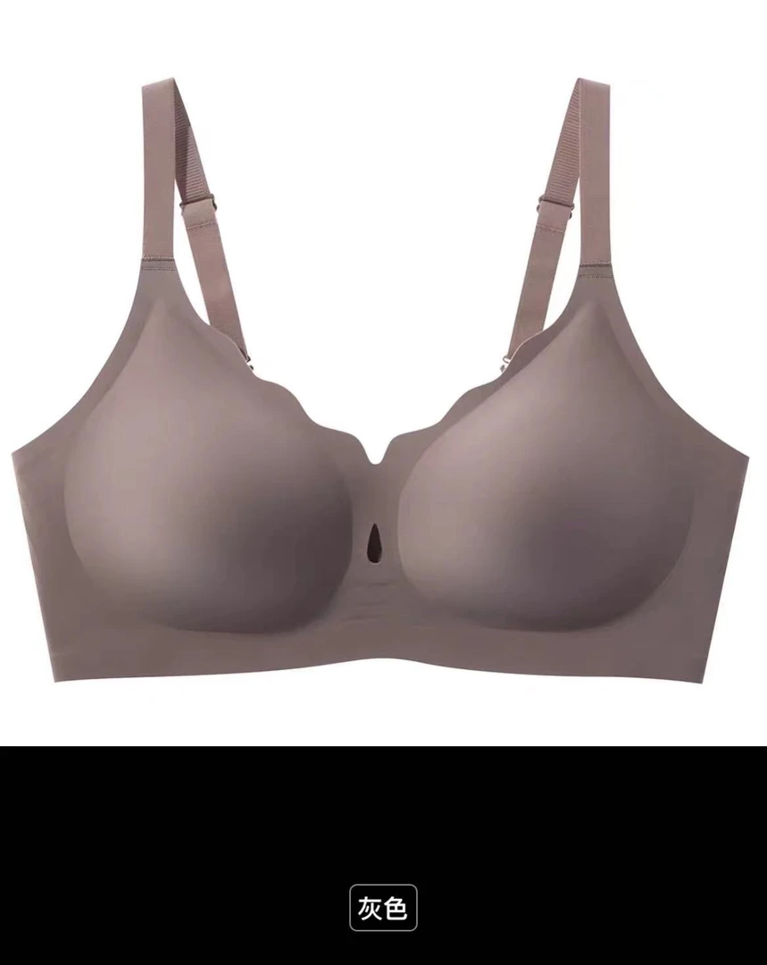 桃之夭夭【新疆包邮】BCDEF大罩杯宽肩带内衣女聚拢调整型文胸乳胶