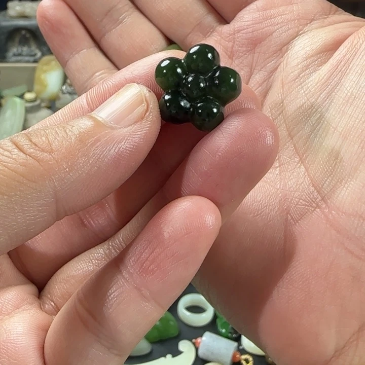 和田玉未镶嵌颈饰福利