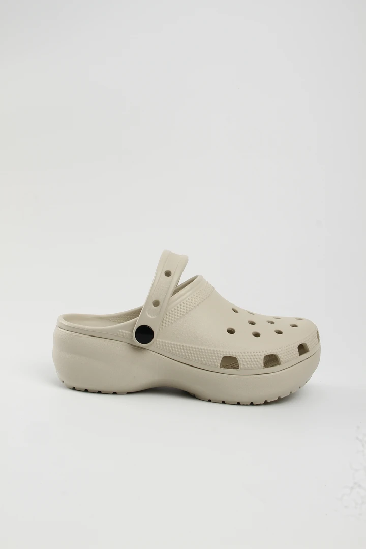 莞产高货 云朵经典洞洞鞋 进口环保材质厚底拖鞋 厚底4.2公分