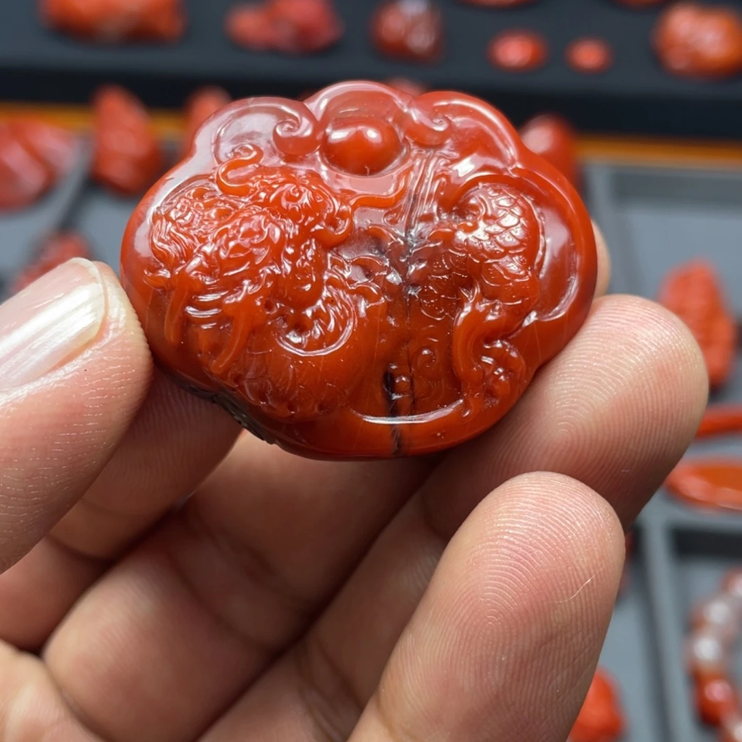 南红玛瑙未镶嵌颈饰