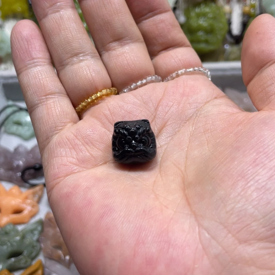 【闪购商品】岫玉颈饰未镶嵌?****160吊坠