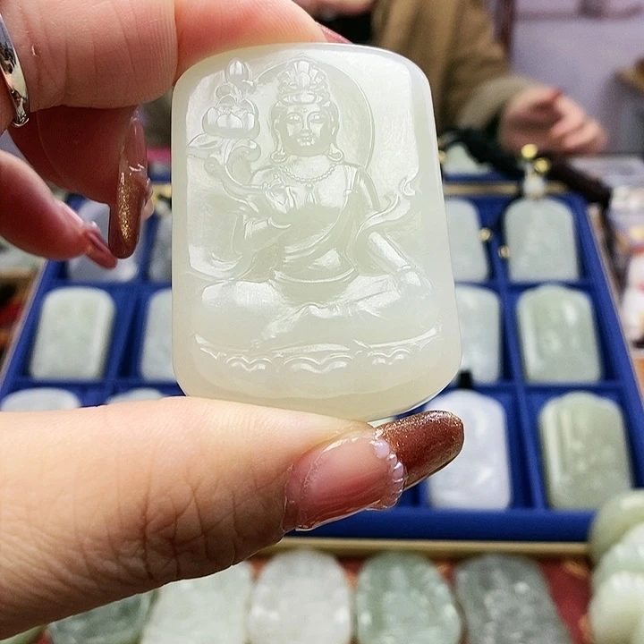 【闪购商品】和田玉颈饰未镶嵌风*