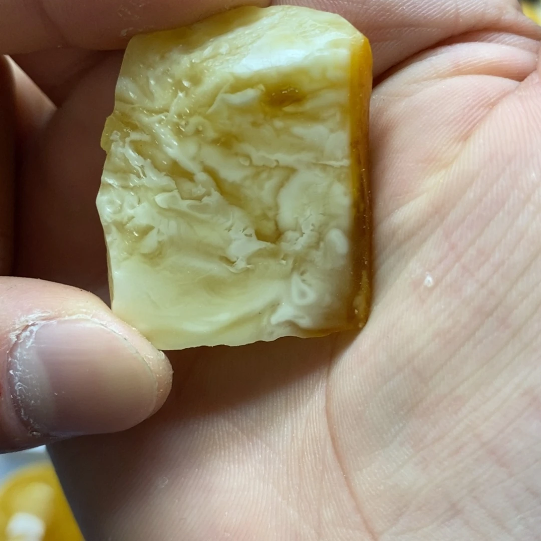 定制琥珀未镶嵌传世琥珀蜜蜡定制