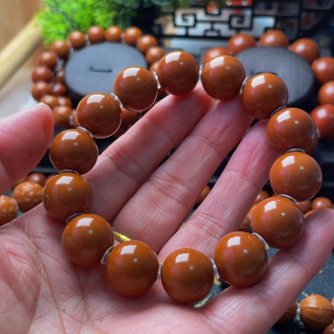 Z***。吊坠橄榄核橄榄1.6