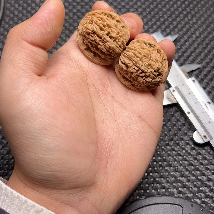 文玩核桃吊坠四座楼