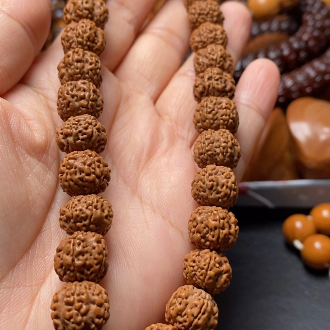 吊坠猴头核桃橄榄