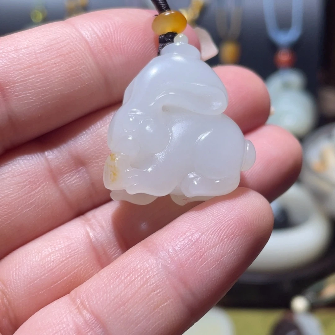 和田玉（子料）未镶嵌挂件