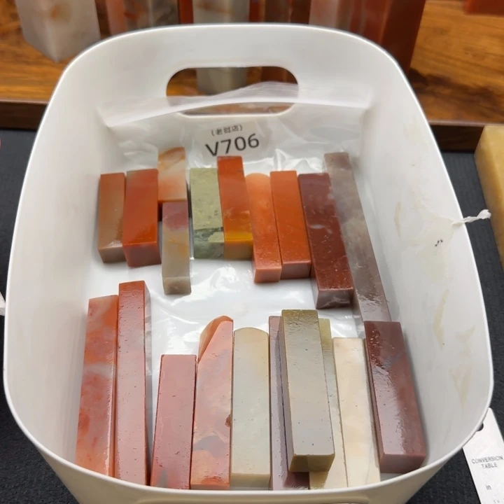 e***）老挝石正常正常正常