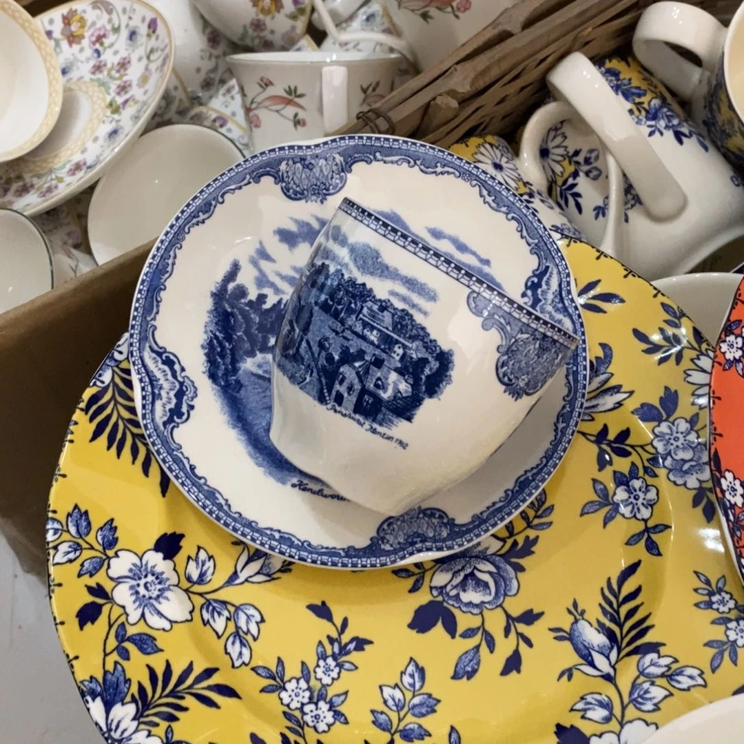 夏***夏瓷全新蓝宝咖啡杯碟