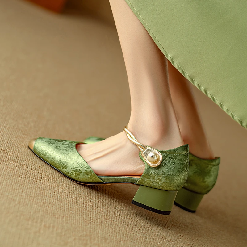 羊皮版真皮断码清仓时尚绿色包头凉鞋女小香风国潮粗跟高跟鞋百搭
