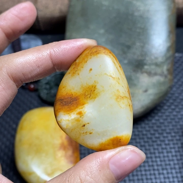 未镶嵌和田玉挂件