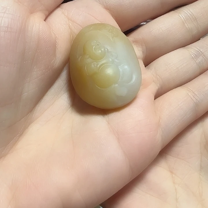 和田玉（糖玉）未镶嵌颈饰