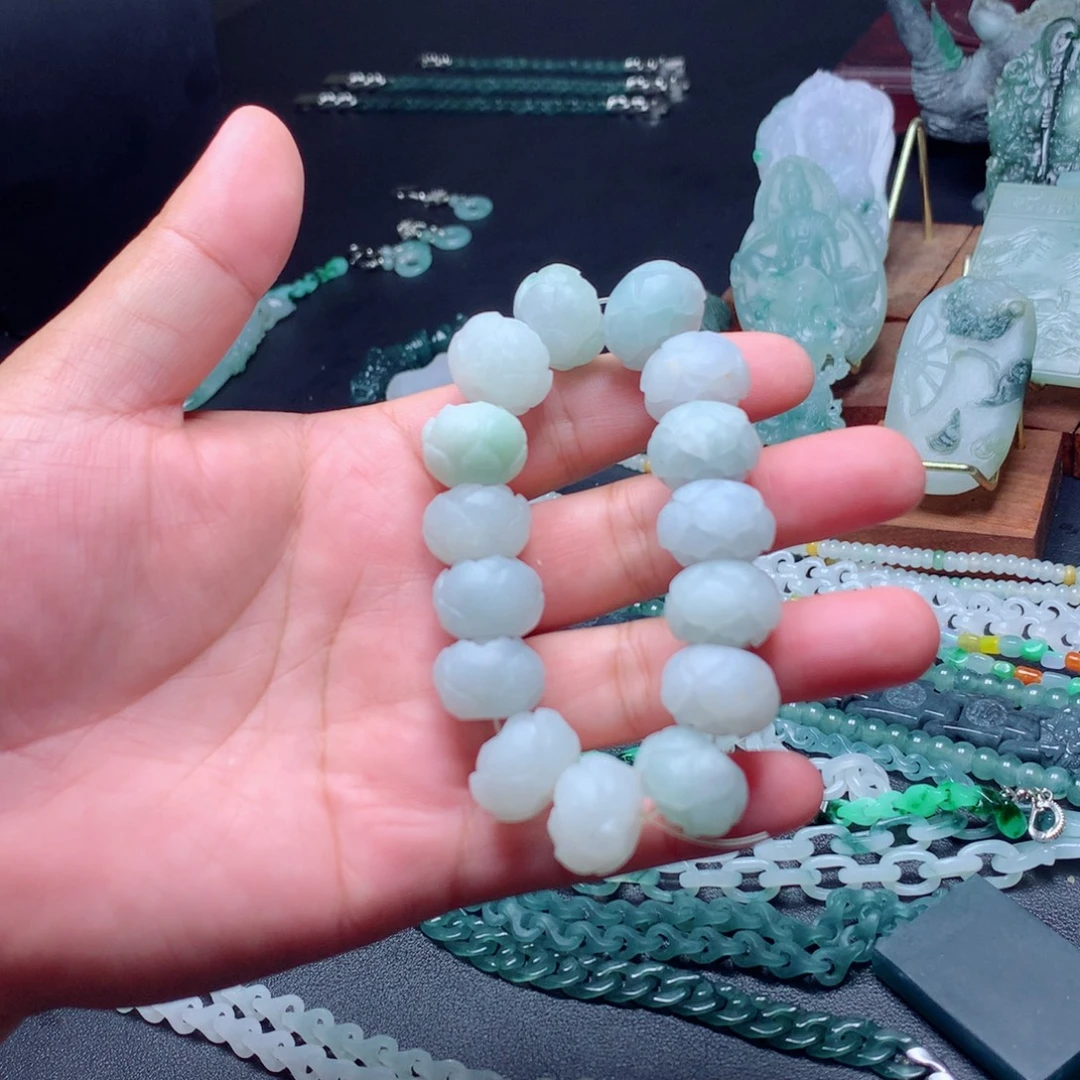 定制翡翠未镶嵌翡翠