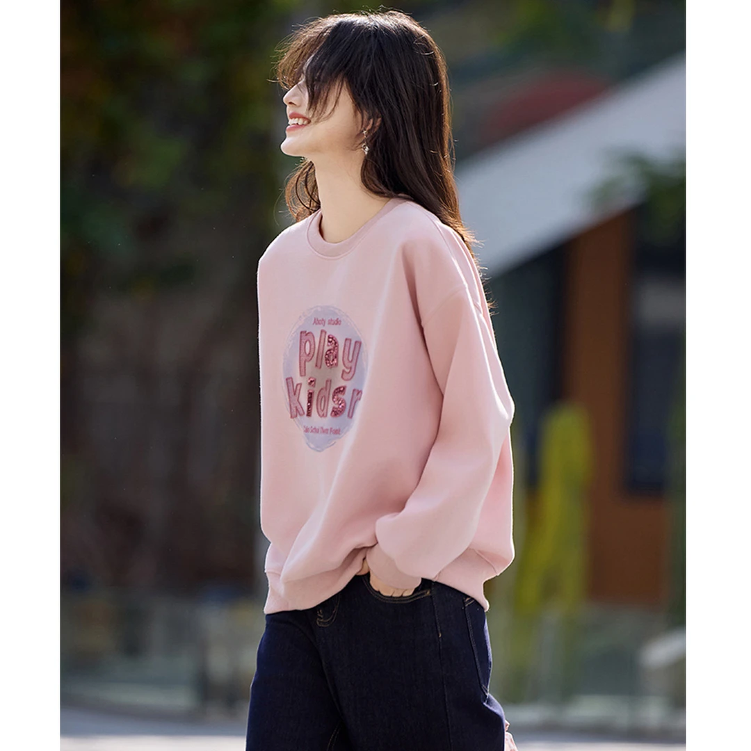 尚静设计感亮片刺绣上衣2025春季新款温柔风软糯宽松圆领长袖卫衣