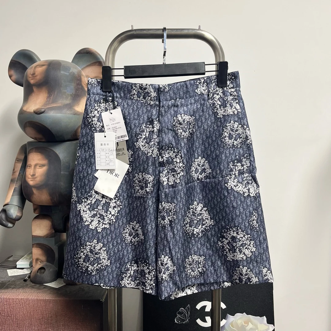 全新未使用 DIOR/迪奥 tears满印短裤 O0424 尺码：44裤长50腰围38