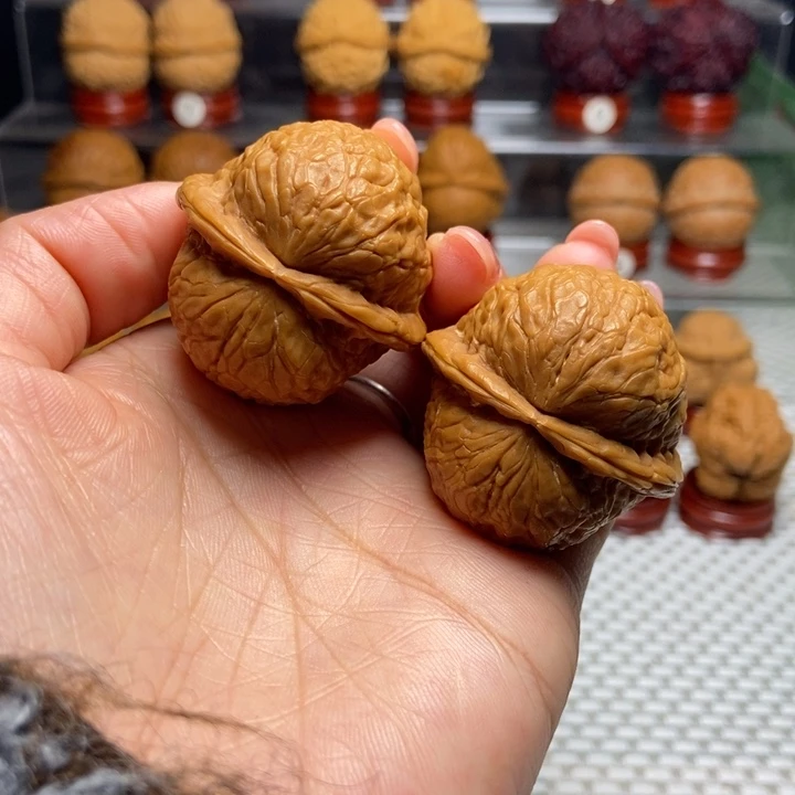 文玩核桃把件25太阳系元宝