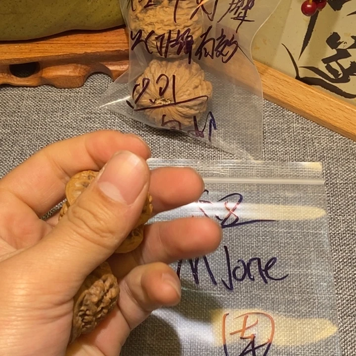 M***e文玩核桃吊坠bbbb