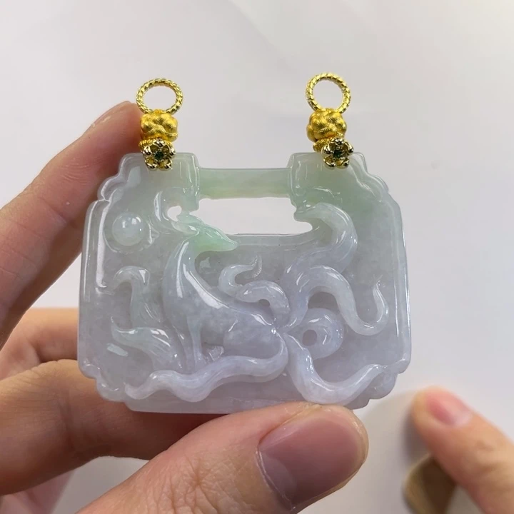 翡翠吊坠(赠链)未镶嵌代编织