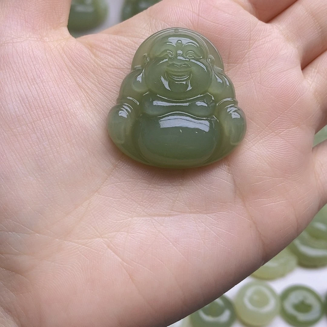 和田玉颈饰未镶嵌?****