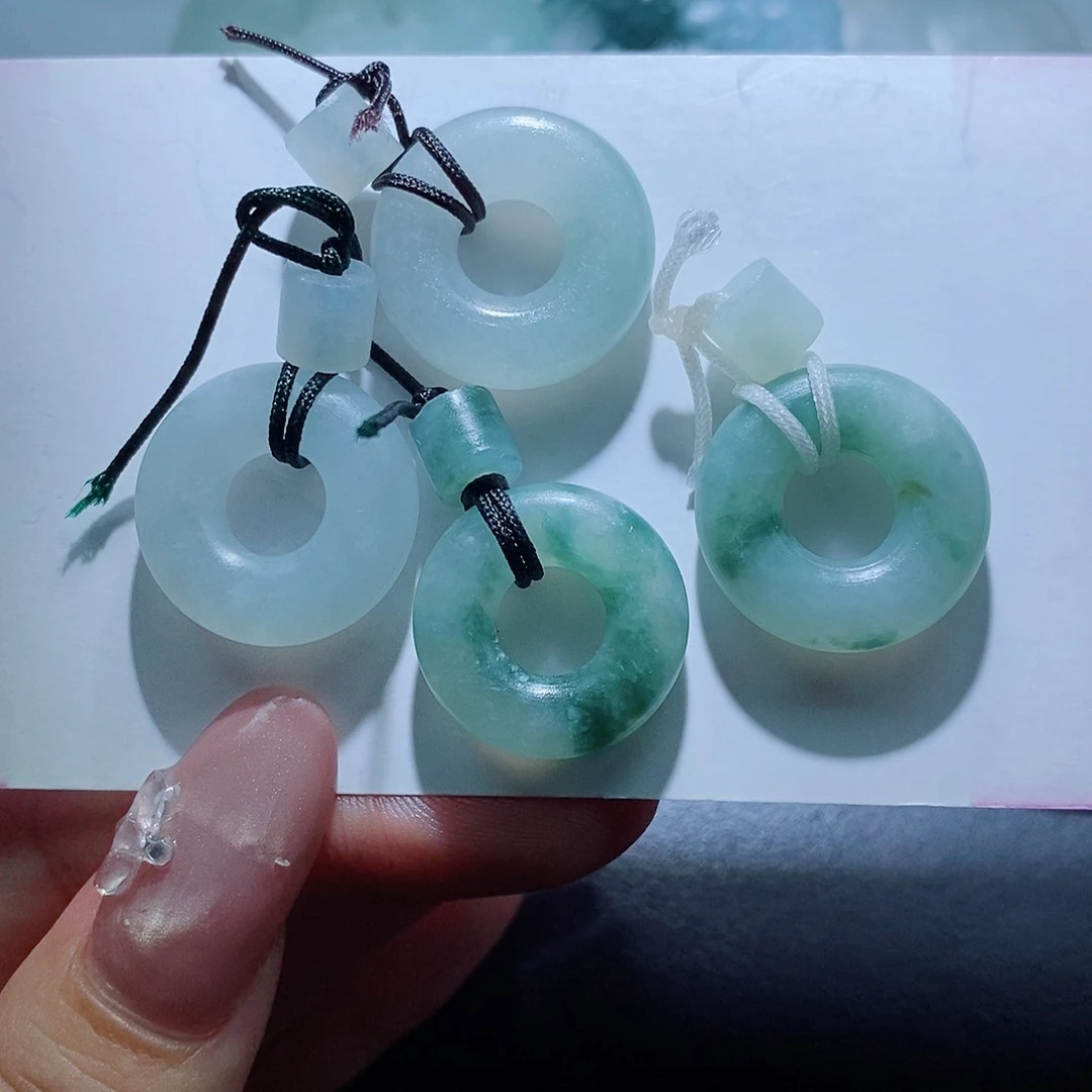 聆***奏定制翡翠未镶嵌翡翠