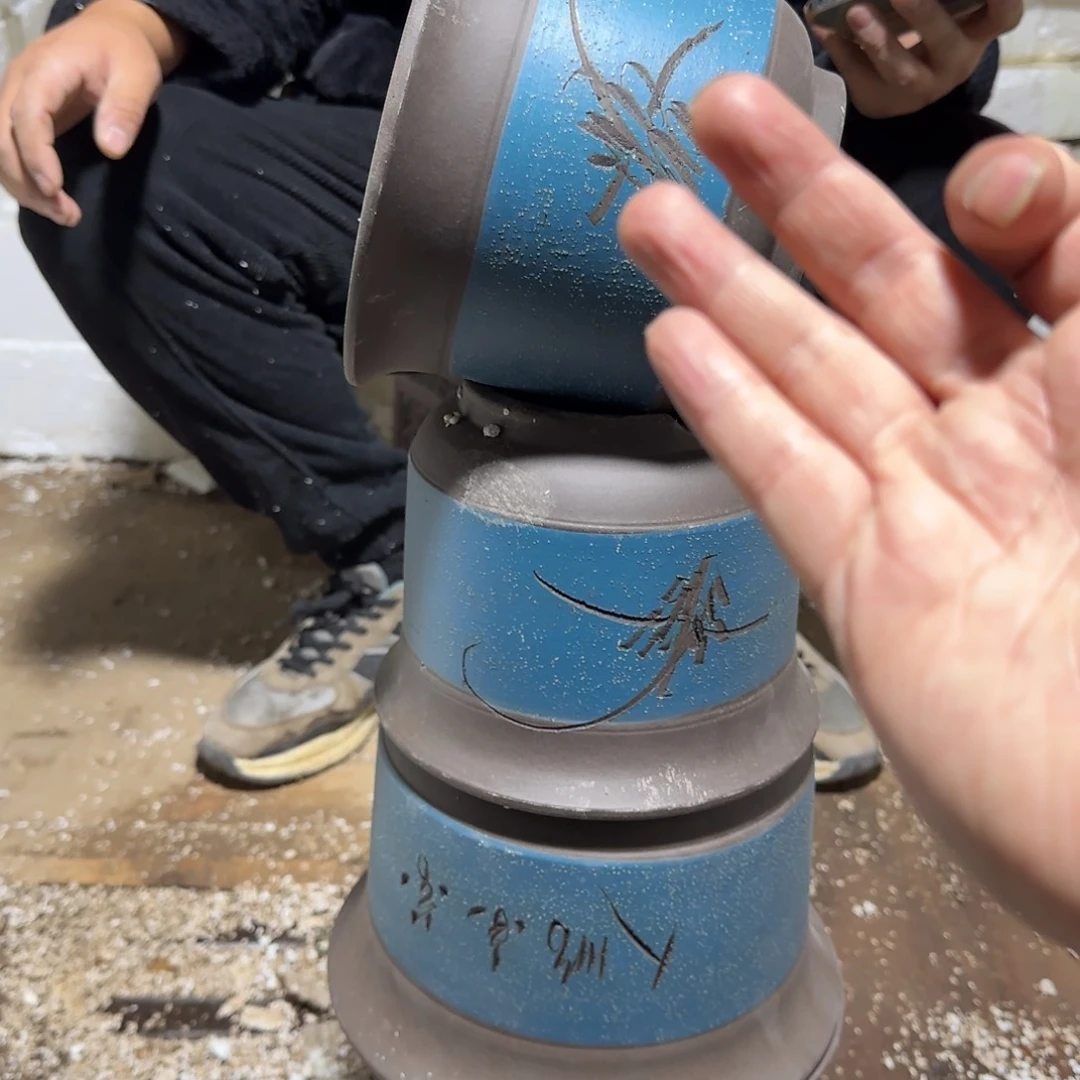 紫砂花盆口径18高度12口14高度10