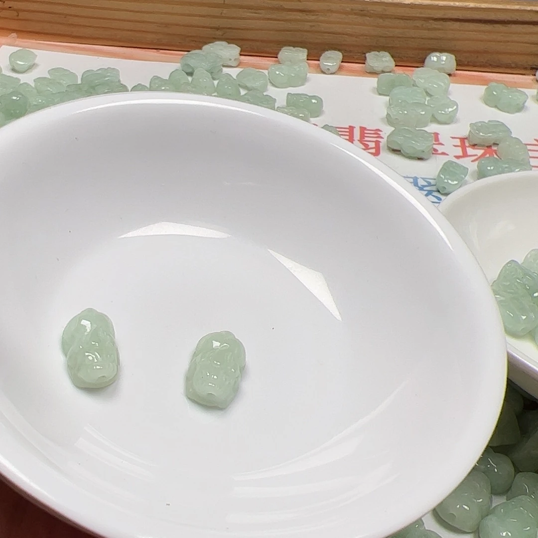 【闪购商品】未镶嵌手链翡翠小*哥