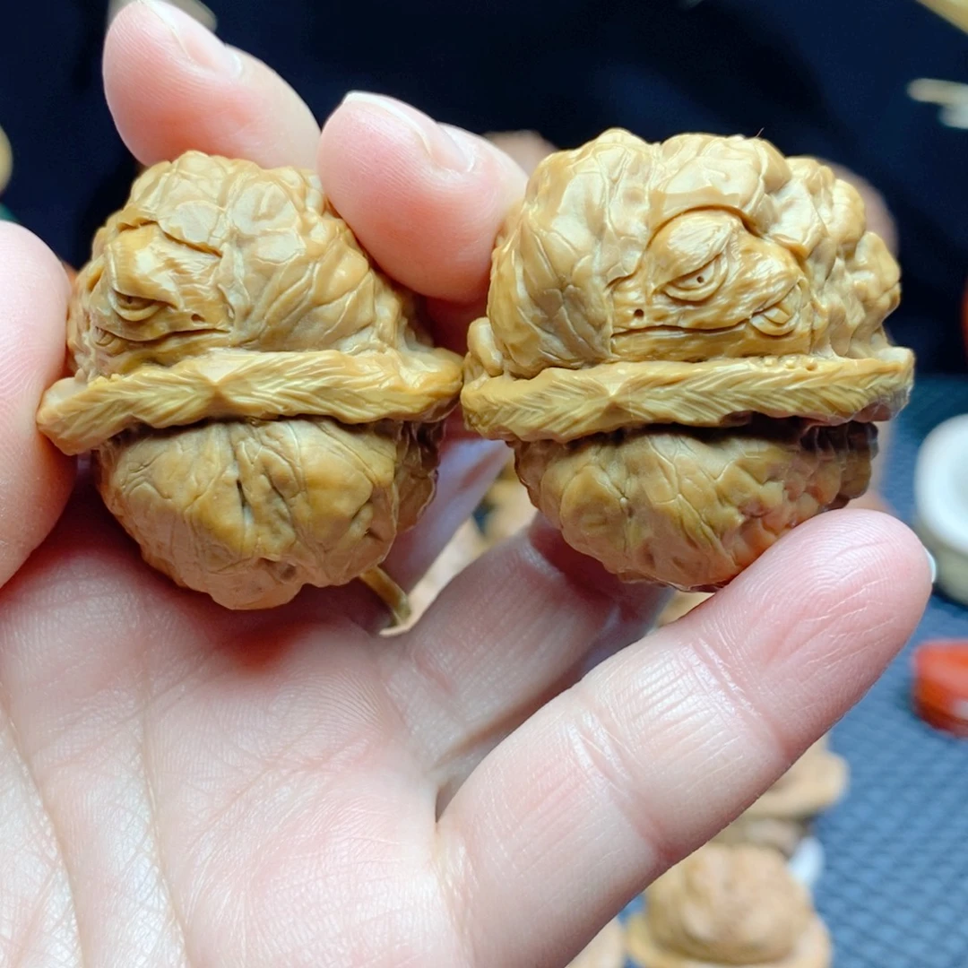 核桃手串/手链单面锐变金蟾