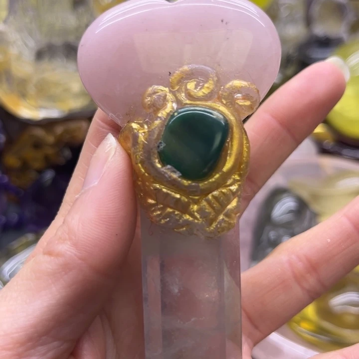 ****瓜水晶未镶嵌珠宝半成品摆件