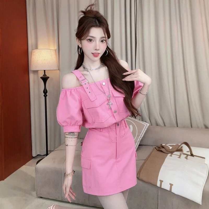 设计感泡泡袖露肩吊带上衣高腰裙裤两件套女夏季新款时尚休闲套装