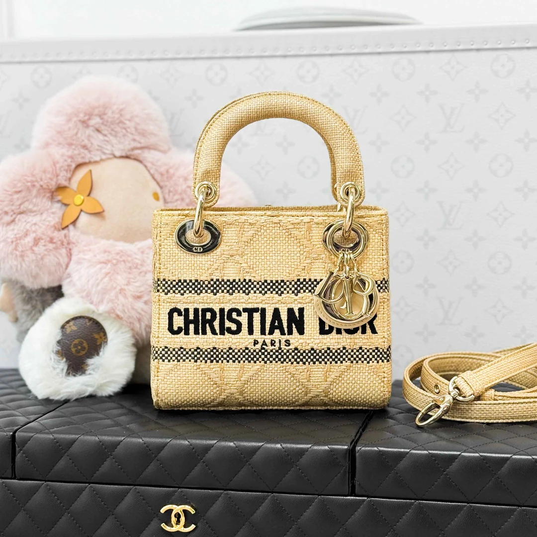 99新 DIOR/迪奥  三格 卡其色 银扣 编织 戴妃包