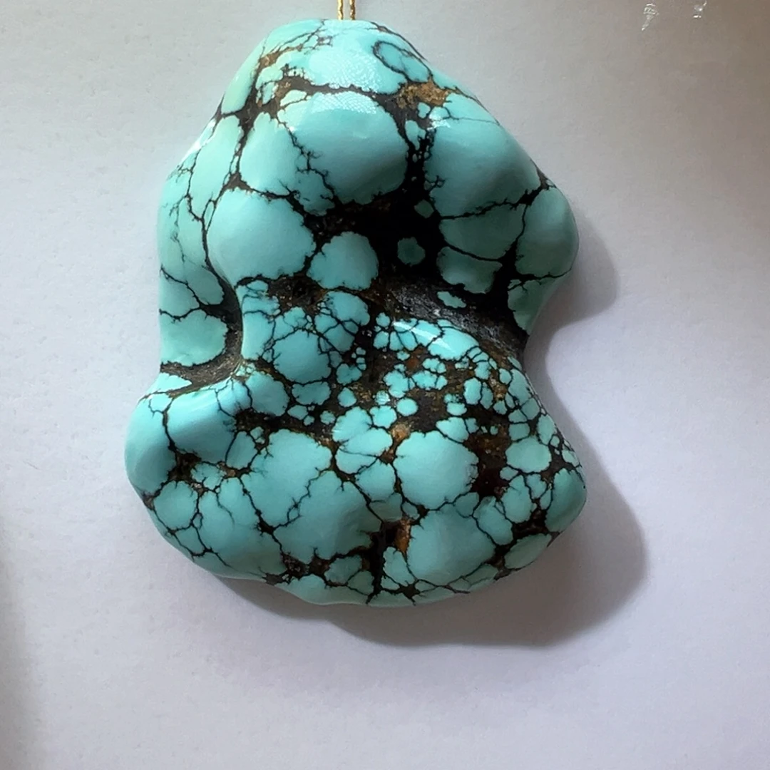 绿松石未镶嵌挂件