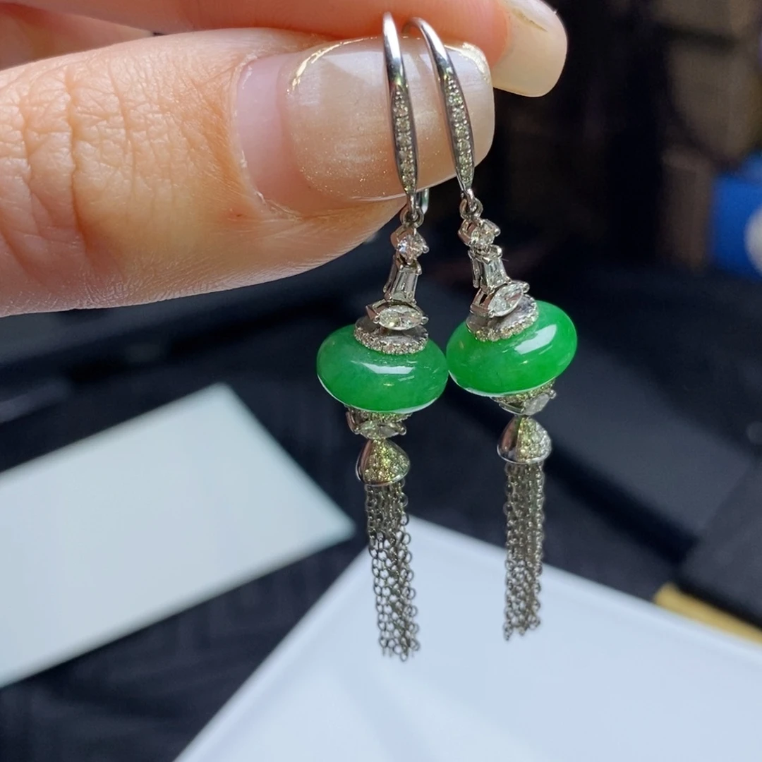 翡翠18K金镶嵌耳饰阳绿小鼓珠流苏耳钩