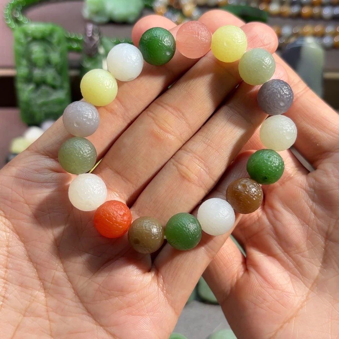 和田玉颈饰未镶嵌定制