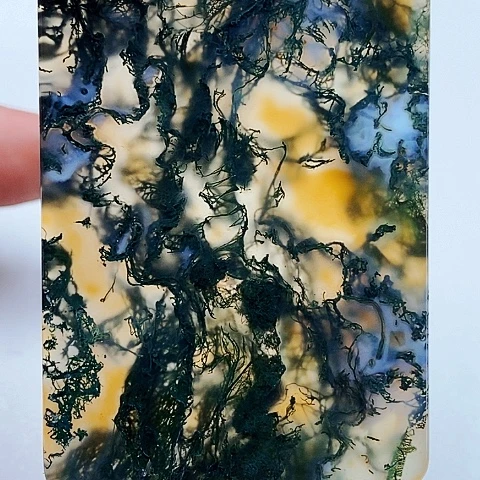 玛瑙/玉髓颈饰未镶嵌宝*