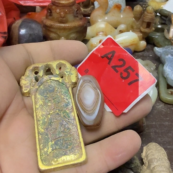 未镶嵌颈饰玛瑙/玉髓