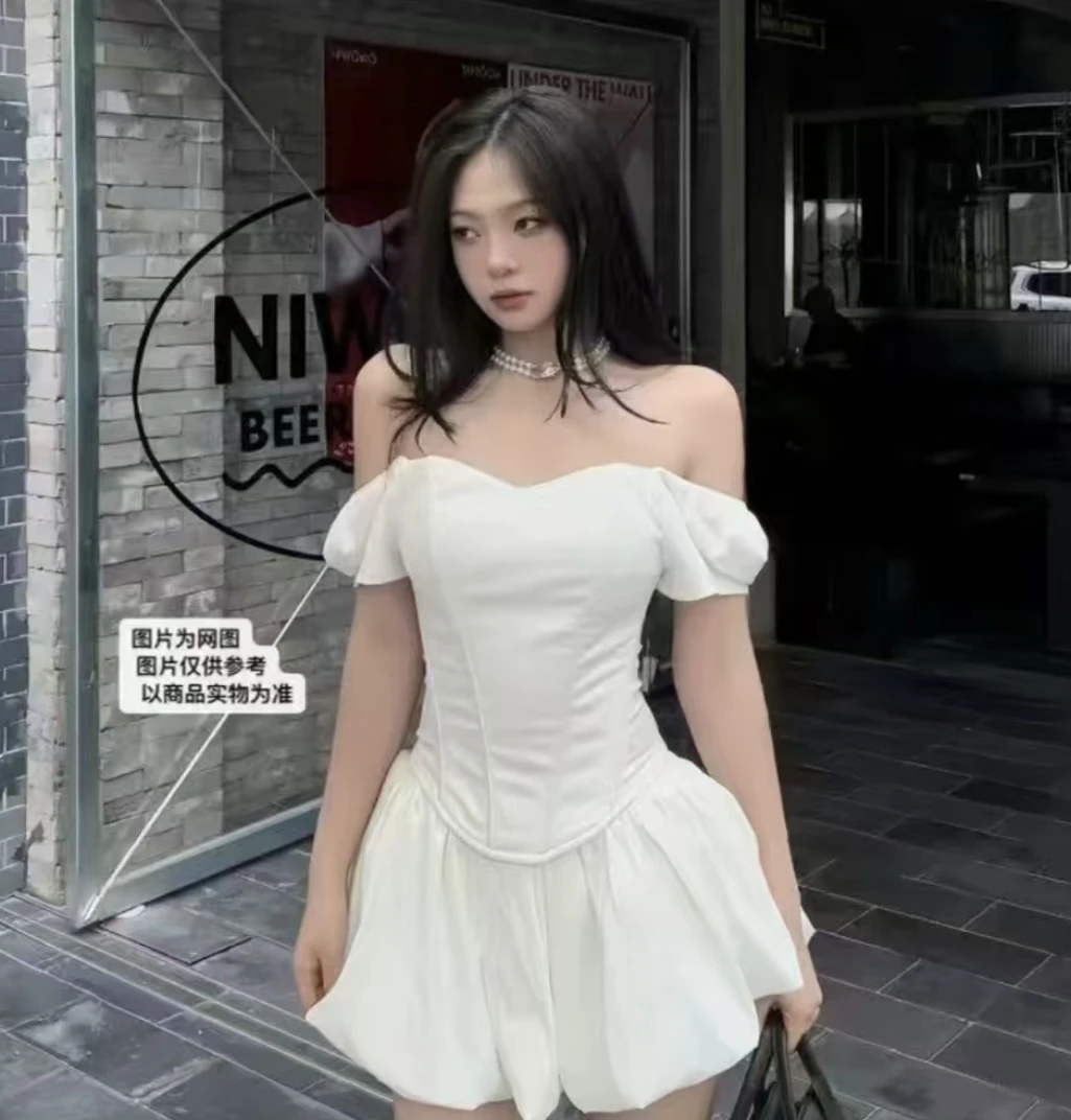 大白梨辣妹风少女风时尚套装露肩收腰时尚气质连衣裙法式千金风