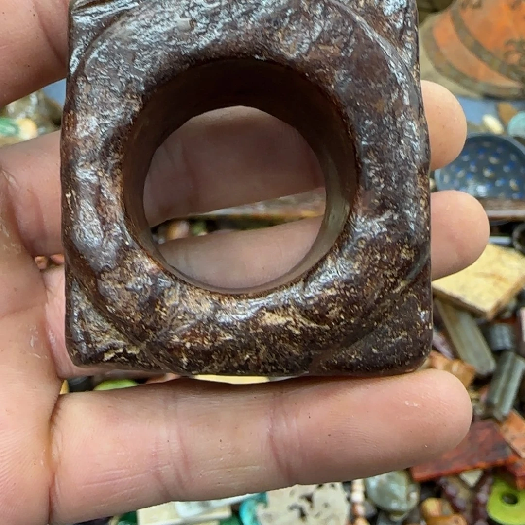 未镶嵌和田玉（糖玉）珠宝奇石