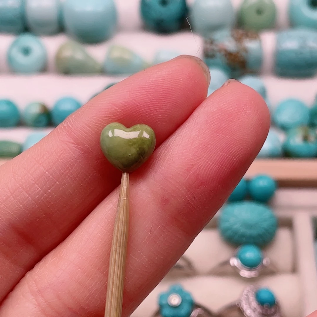 绿松石原矿未镶嵌