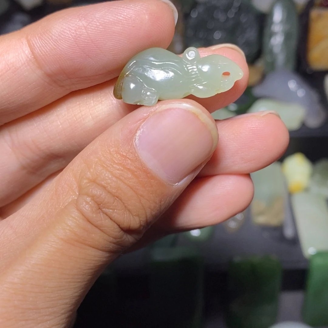 颈饰未镶嵌和田玉