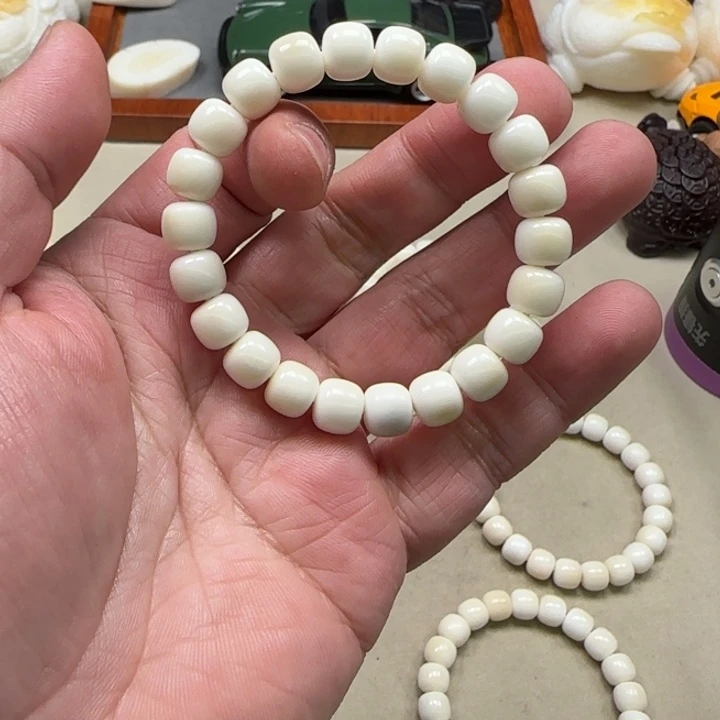 白玉菩提吊坠白色6092
