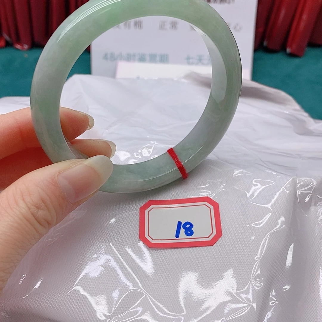 翡翠手镯未镶嵌"****1888888888