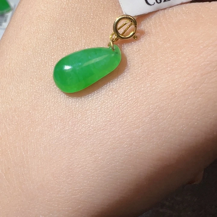 翡翠挂件18K金镶嵌翡翠