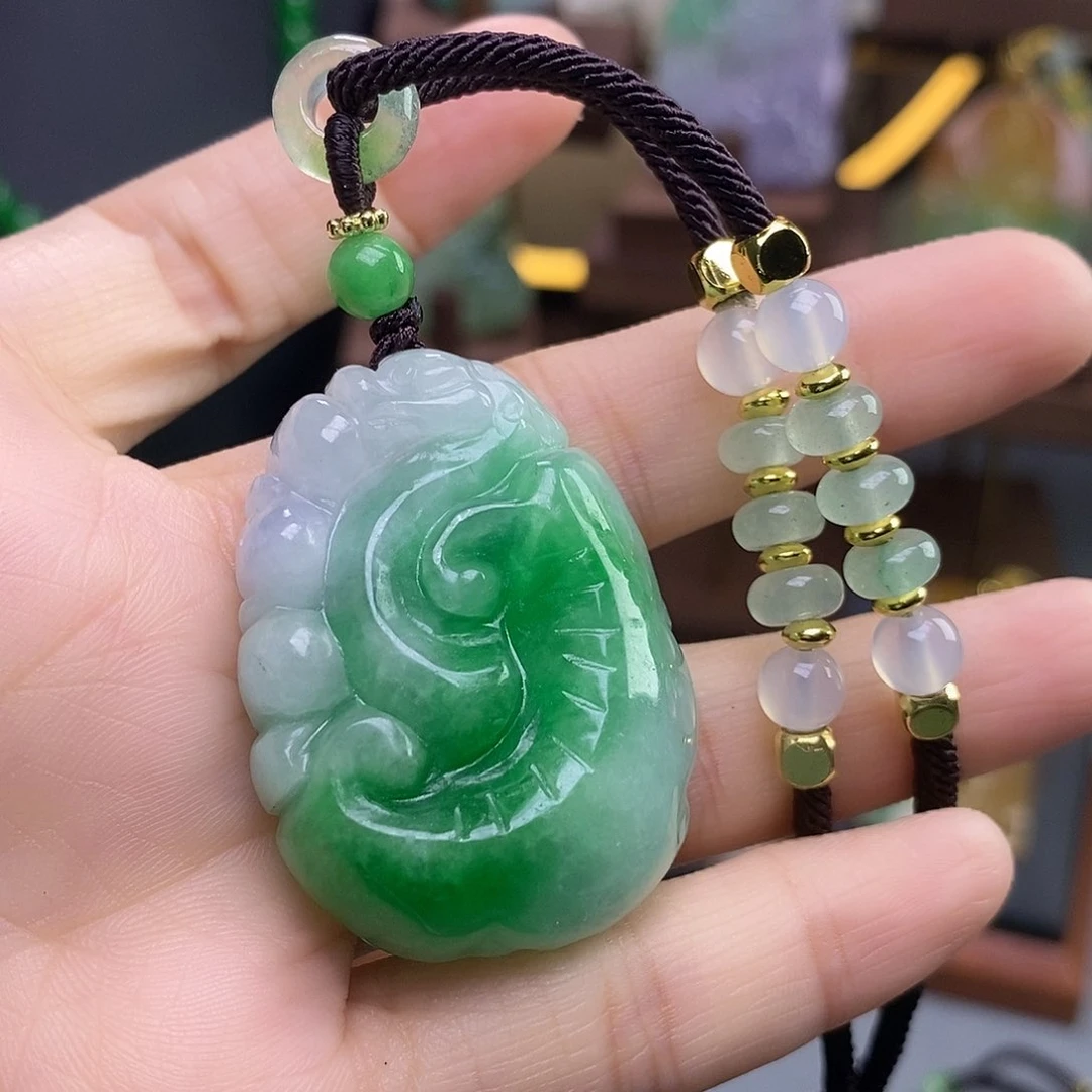 吊坠(赠链)未镶嵌翡翠