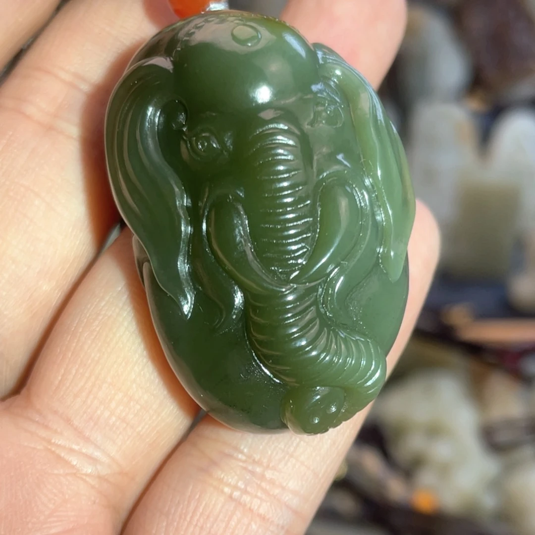 和田玉颈饰未镶嵌D****、