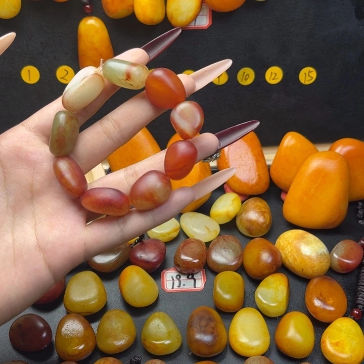 和田玉（糖玉）未镶嵌珠宝半成品