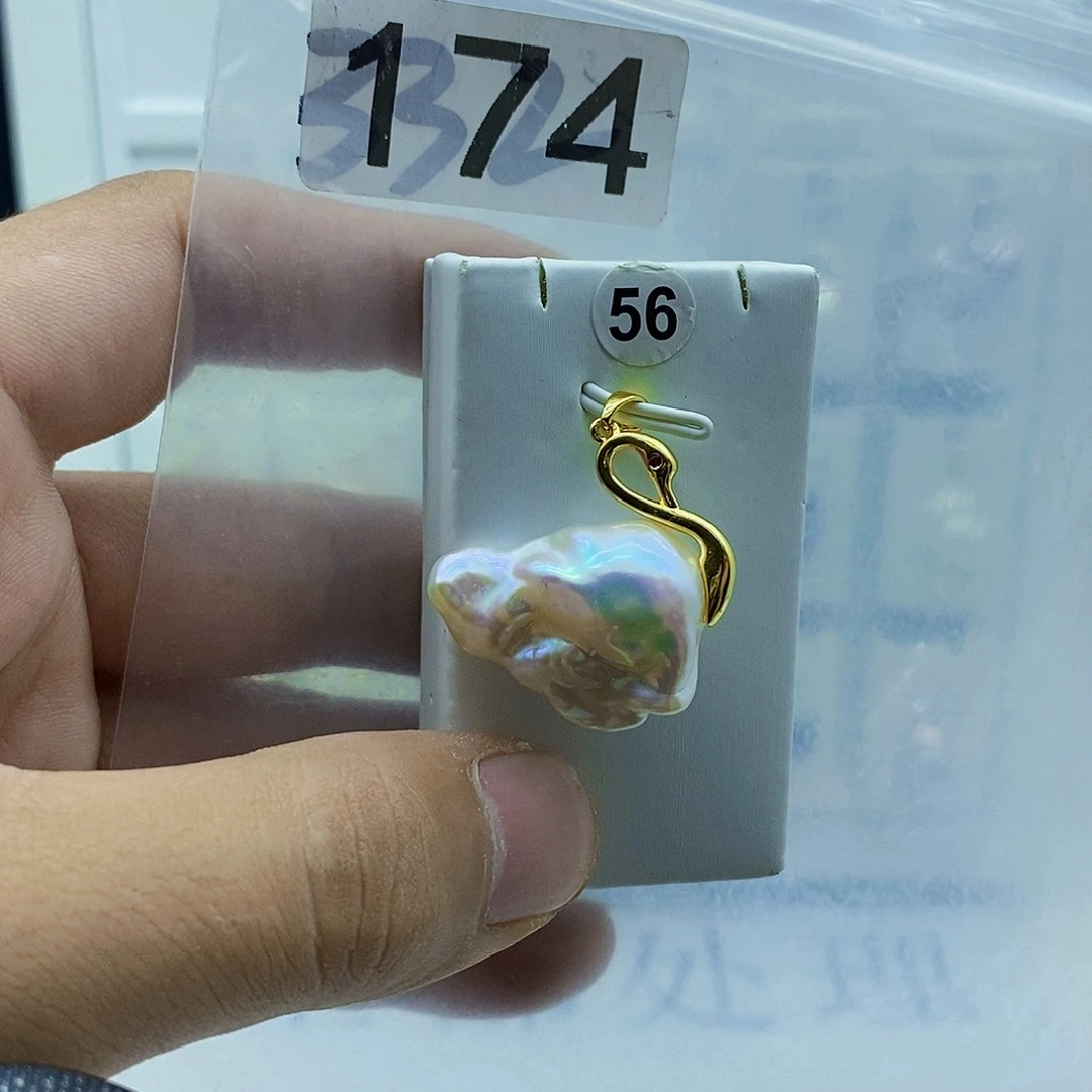 淡水珍珠颈饰合金