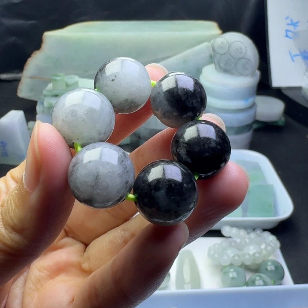欢***堂翡翠散珠6颗15+珠子