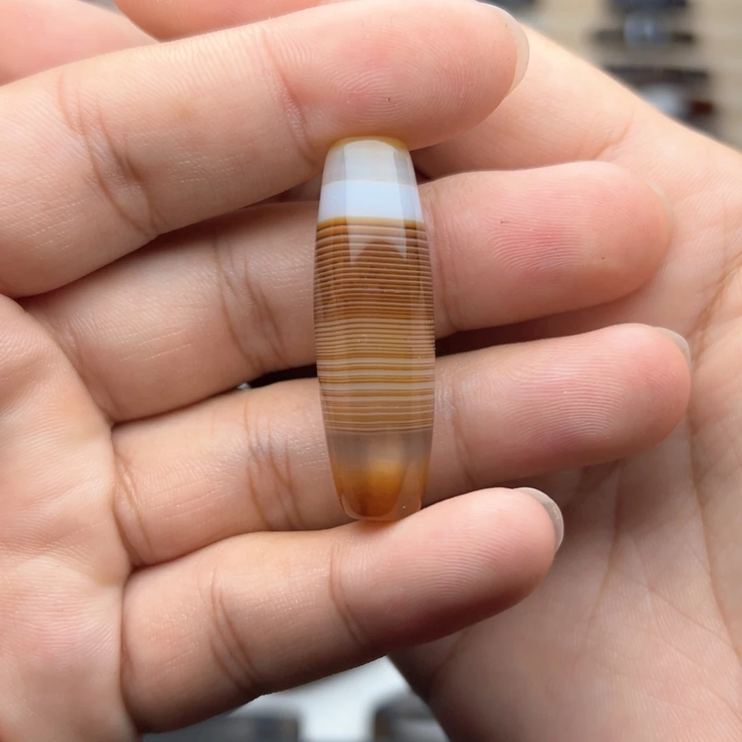 玛瑙/玉髓颈饰合金